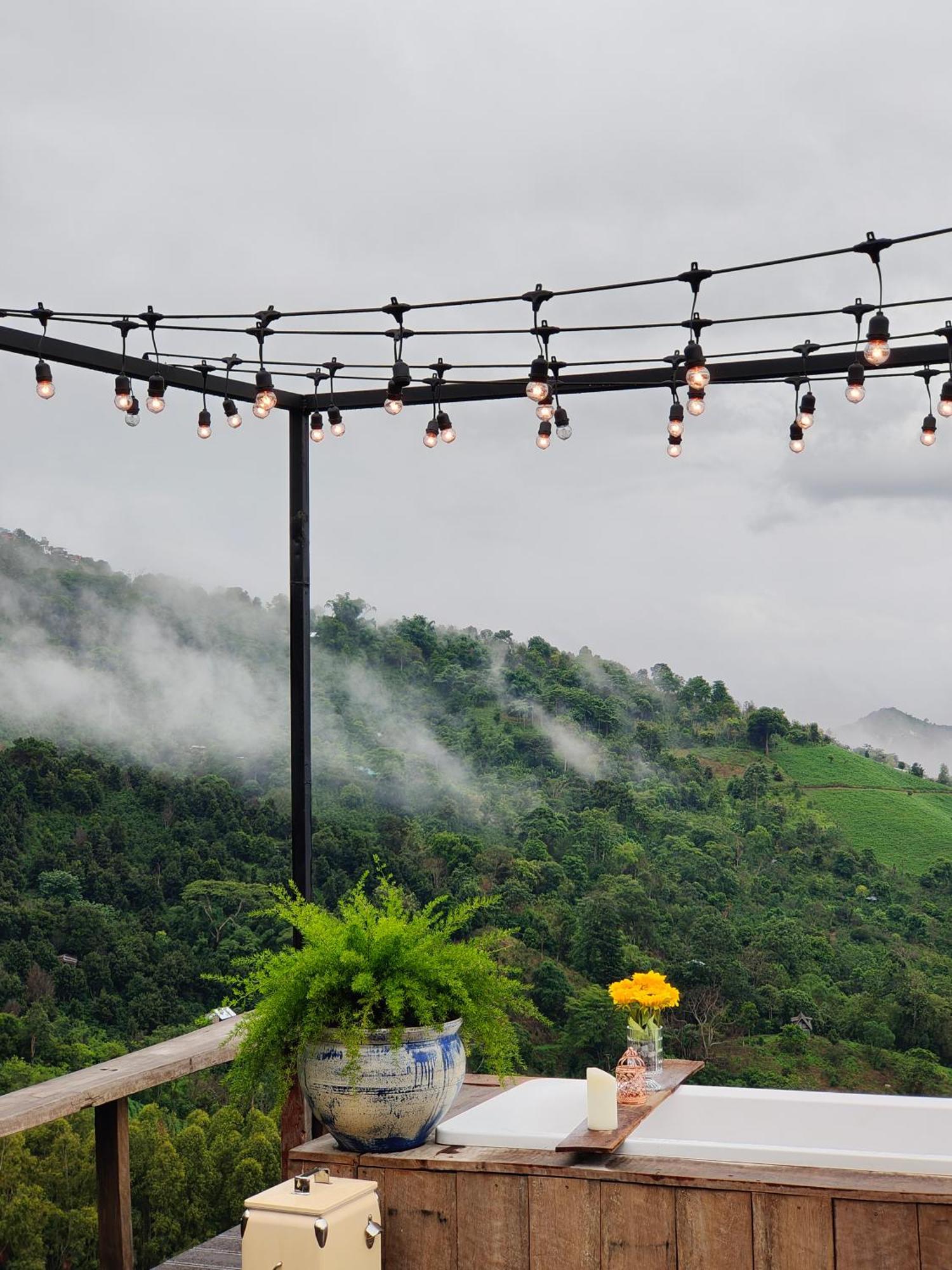 U Garden Hotell Ban Huai Khai Rum bild
